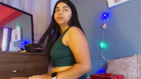  Jade Brunete  online show from 02/25/26, 08:07