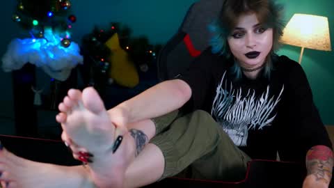 Snapshot of jade_castle chatting on 01/11/25, 07:49 jade_castle online show from 01/11/25, 07:49