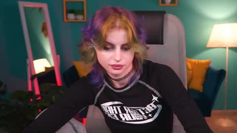 Snapshot of jade_castle chatting on 01/30/25, 08:22 jade_castle online show from 01/30/25, 08:22