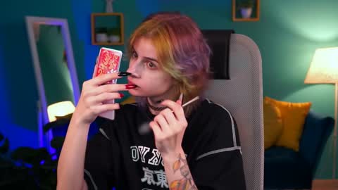 Snapshot of jade_castle chatting on 02/04/25, 01:56 jade_castle online show from 02/04/25, 01:56