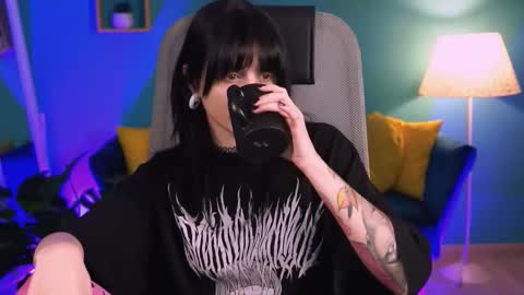 jade_castle online show from 03/06/26, 04:14