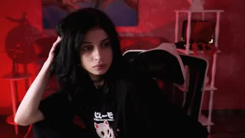 jade_castle online show from 04/28/26, 04:23