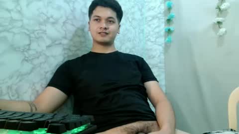 jade_halo online show from 05/04/26, 05:47
