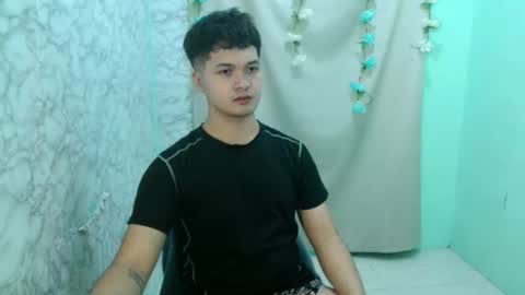 jade_halo online show from 05/18/26, 01:06