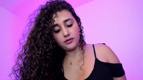 Snapshot of jade_james chatting on 12/10/24, 09:22 Mady online show from 12/10/24, 09:22