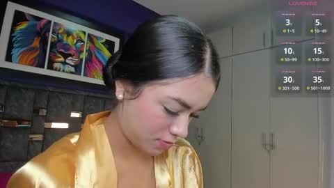 jade_lovv online show from 05/14/26, 12:12