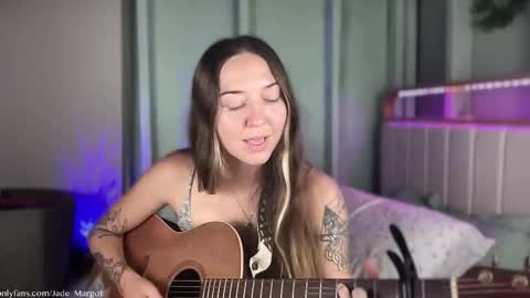 Jade Margot online show from 11/22/25, 04:00