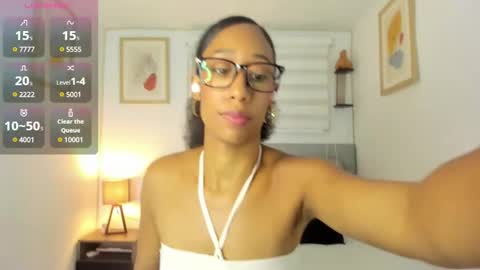 Snapshot of jade_obi chatting on 03/06/25, 04:28 Jade smile online show from 03/06/25, 04:28