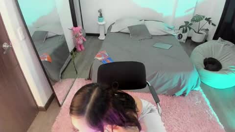 Snapshot of jade_porn chatting on 12/16/25, 12:32 Jade independent model online show from 12/16/25, 12:32