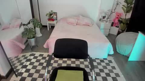 Jade  independent model online show from 03/26/26, 10:54