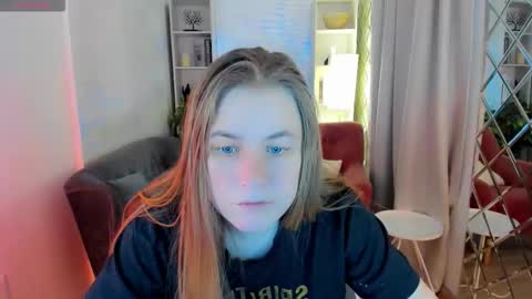 Snapshot of jade_soft chatting on 11/14/25, 08:40 Jade online show from 11/14/25, 08:40