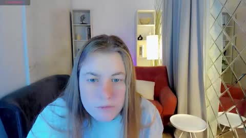 Snapshot of jade_soft chatting on 12/20/25, 02:35 Jade online show from 12/20/25, 02:35