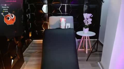 JADE online show from 04/13/26, 09:42