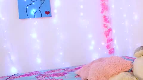 Jade Watson online show from 12/23/25, 03:04