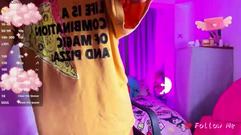 Snapshot of jadebenett chatting on 12/04/25, 04:44 Jade Benett online show from 12/04/25, 04:44