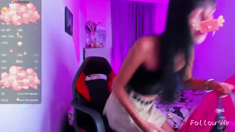 Jade Benett online show from 04/06/26, 01:58