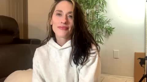 sexyeyes neverlie  online show from 04/12/26, 11:26