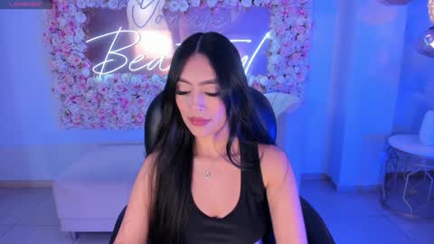 Snapshot of jadeevansx chatting on 12/30/24, 06:05 JADE EVANS online show from 12/30/24, 06:05