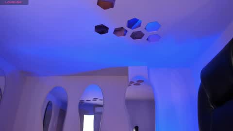 Snapshot of jadeevansx chatting on 01/05/25, 08:42 JADE EVANS online show from 01/05/25, 08:42