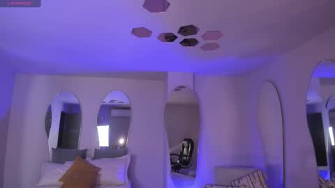 Snapshot of jadeevansx chatting on 03/02/25, 12:42 JADE EVANS online show from 03/02/25, 12:42