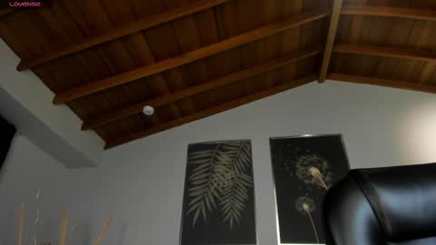 Snapshot of jadeevansx chatting on 03/07/25, 11:49 JADE EVANS online show from 03/07/25, 11:49