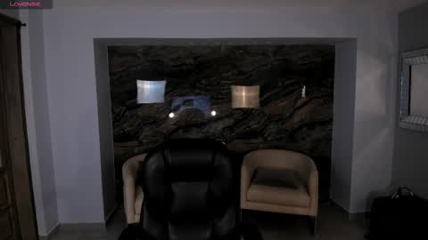 Snapshot of jadeevansx chatting on 10/22/25, 07:24 JADE EVANS online show from 10/22/25, 07:24