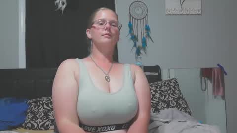 Snapshot of jadeluv chatting on 10/03/25, 12:51 JadeLuv online show from 10/03/25, 12:51