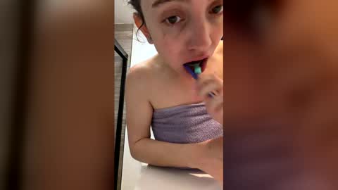 jademonroe0522 online show from 06/04/26, 10:54