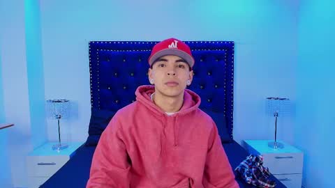 Jaden and Sofia  online show from 04/17/26, 03:09