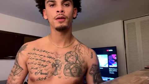 jadend23 online show from 10/14/25, 05:52