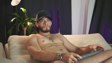 Jaden Feynman online show from 03/22/26, 02:48