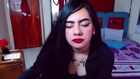 Jade online show from 02/14/25, 07:02