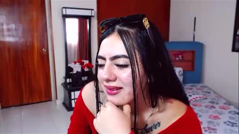 Jade online show from 02/27/25, 07:04