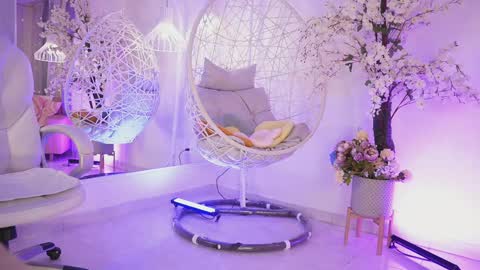 Jade Summer online show from 09/18/25, 11:34