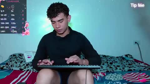 Snapshot of jaedasky_ chatting on 01/16/25, 04:17 javi15 online show from 01/16/25, 04:17