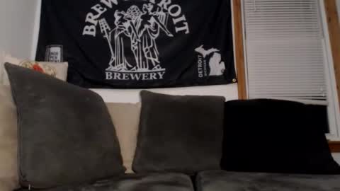 Snapshot of jaesweets chatting on 12/23/25, 02:31 Naughty Jae online show from 12/23/25, 02:31