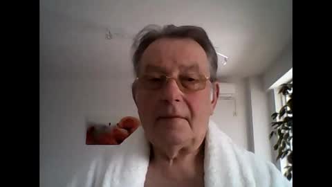 Snapshot of jahanc01 chatting on 03/01/26, 08:27 Malko online show from 03/01/26, 08:27