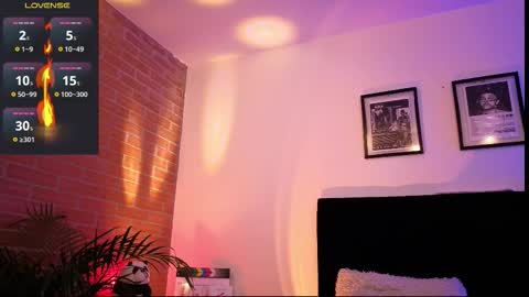 Snapshot of jaiden_thoner chatting on 01/14/26, 10:10 Jaiden online show from 01/14/26, 10:10