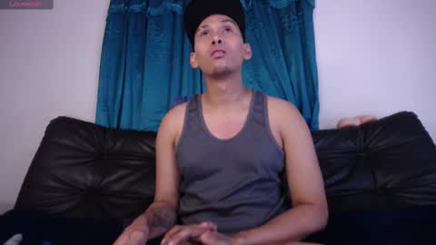 Snapshot of jaison_halls chatting on 11/02/25, 05:54 JAISON HALLS online show from 11/02/25, 05:54