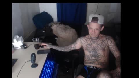 showingitoff online show from 12/04/25, 08:01