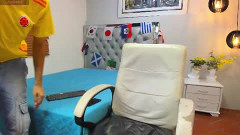 jake_falcon online show from 06/24/26, 11:31