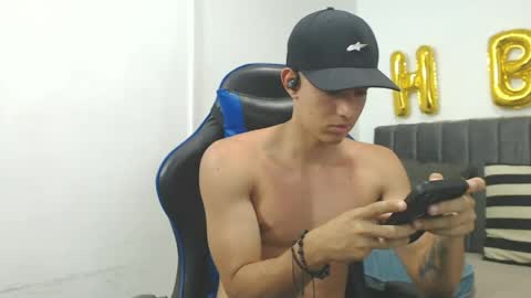 Hi guys im new 3 online show from 05/20/26, 10:38