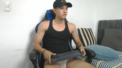 Snapshot of jake_shadow14 chatting on 07/15/26, 04:56 Hi guys im new 3 online show from 07/15/26, 04:56