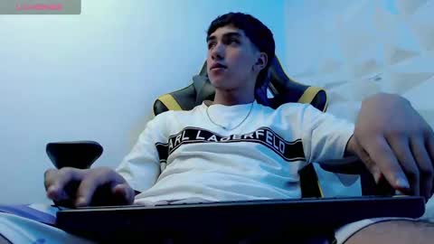 jake_tripp online show from 12/14/24, 04:45