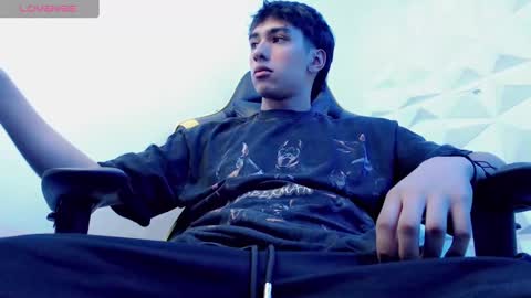 jake_tripp online show from 01/03/25, 02:21