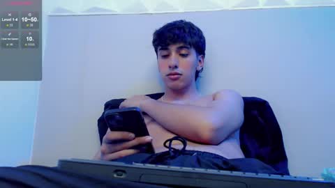 jake_tripp online show from 11/28/25, 06:16