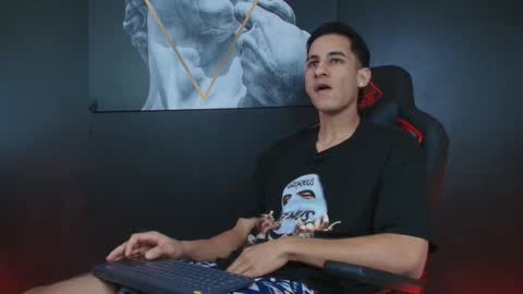 Snapshot of jakemoxley chatting on 09/15/25, 11:54 JakeMoxley online show from 09/15/25, 11:54