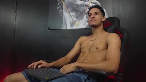 Snapshot of jakemoxley chatting on 11/27/25, 12:40 JakeMoxley online show from 11/27/25, 12:40