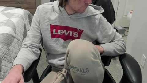 jakesnake442 online show from 02/16/25, 07:37