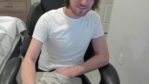 jakesnake442 online show from 03/03/25, 01:42